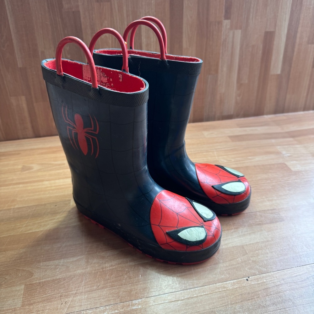 Western Chief Marvel Spider-Man rain boots, waterproof, size 12